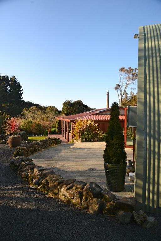Barn Bed And Breakfast Waitati Extérieur photo